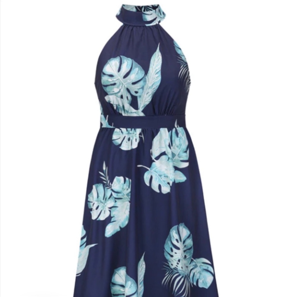 NWT Dark blue/light blue accents Halter backless Macu Dress Size L